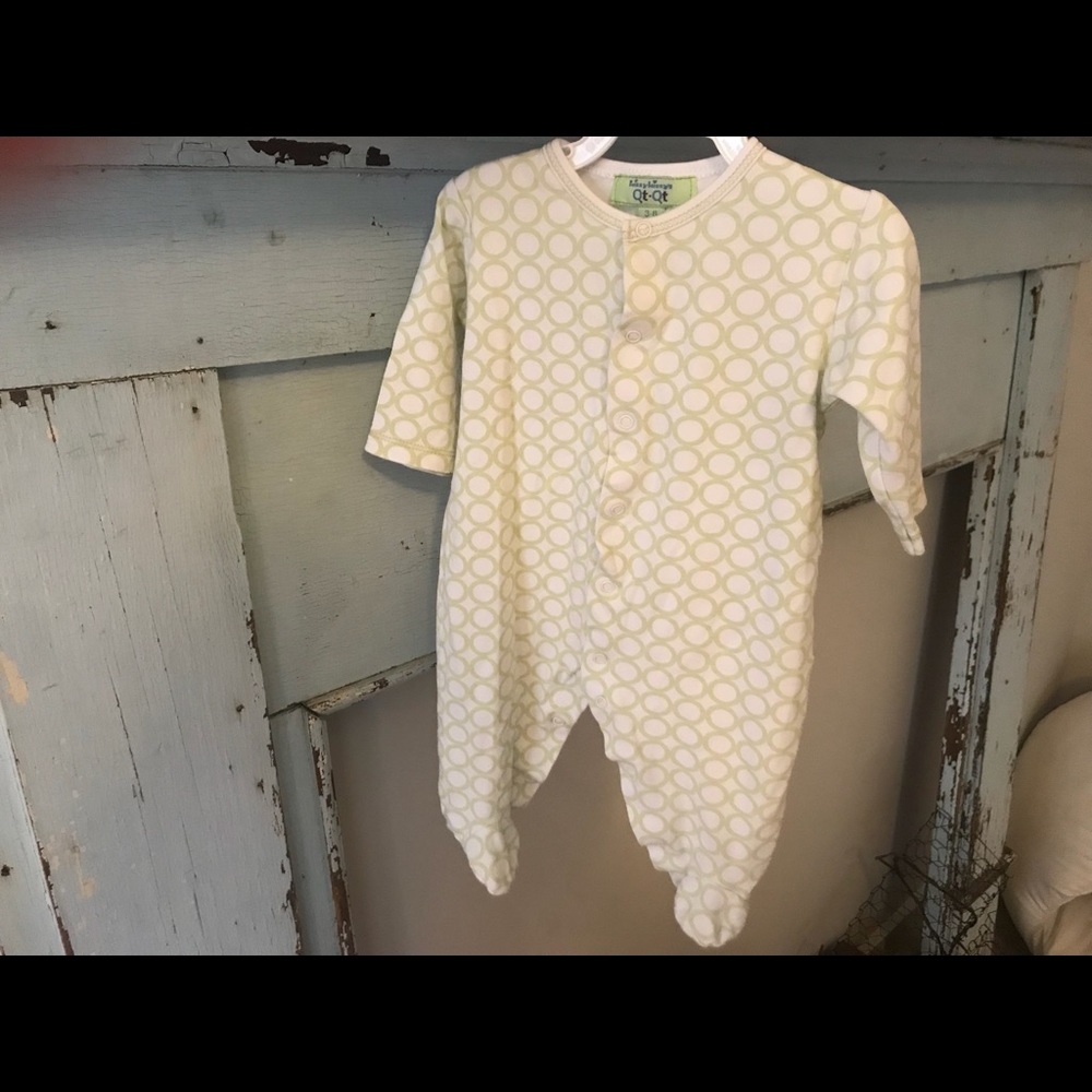 Kissy kissy 3-6 months